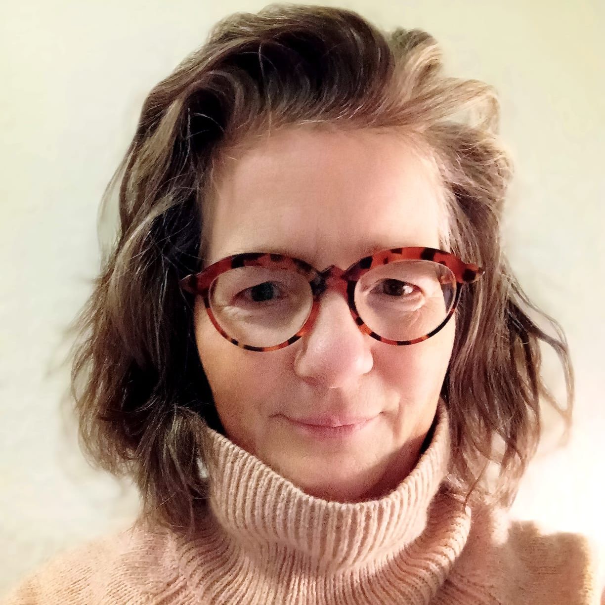 Claudia Theil